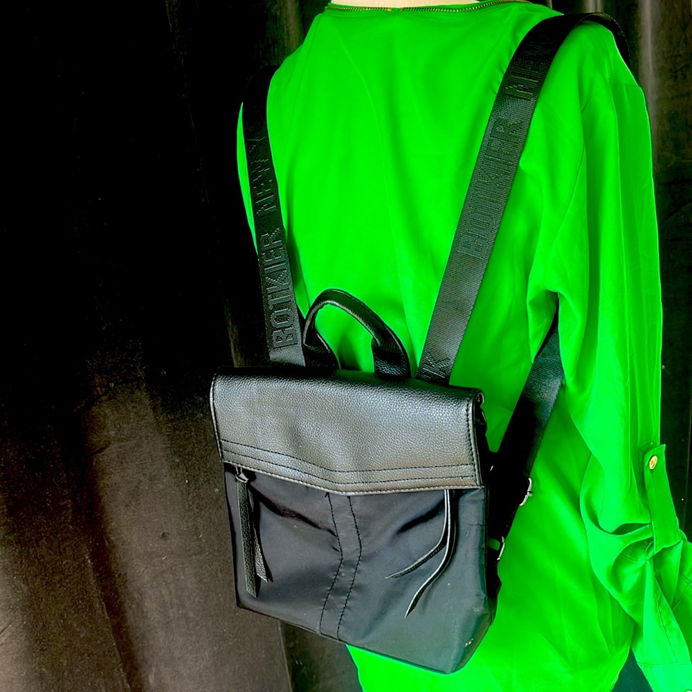Gorgeous Botkier Backpack 😍 Great Condition! - Picture 2 of 5